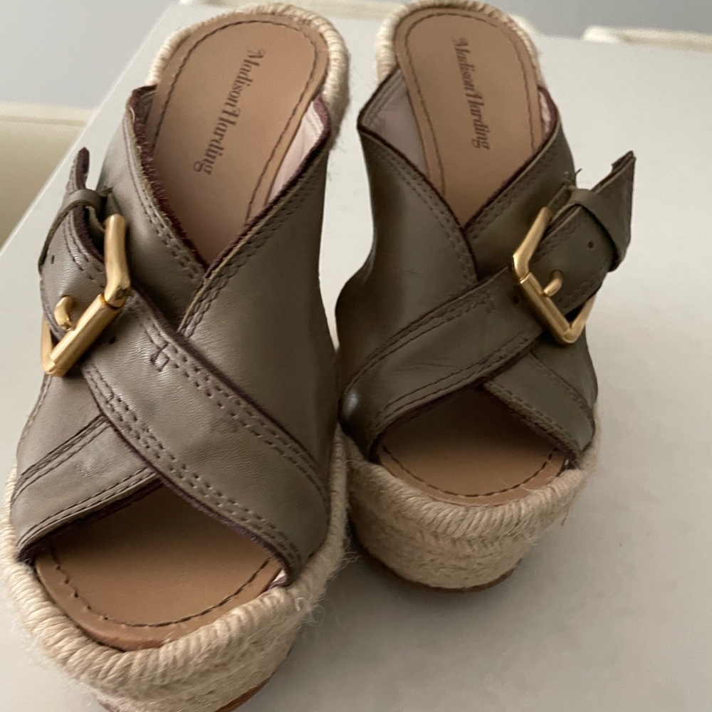 Madison Harding mules/wedge.
